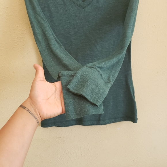 4/$25 Two Mossimo Supply Solid Long Sleeve Shirts - Picture 13 of 16